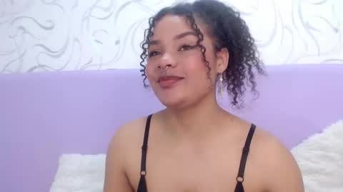 Snapshot of kittybrookex chatting on November 2025 04:07:02 PM Valery online show from November 2025 04:07:02 PM