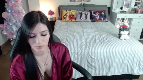 Isabel online show from December 2025 02:06:01 AM