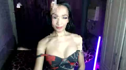 Snapshot of kittykatarena chatting on April 2026 05:15:01 PM Katarena Latsveya online show from April 2026 05:15:01 PM