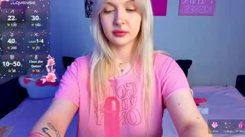 kittykendall online show from August 2026 07:49:02 PM