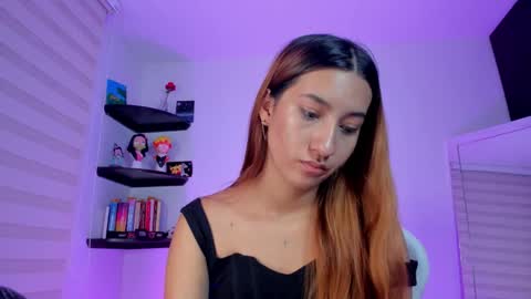 kitty online show from November 2025 05:52:01 AM