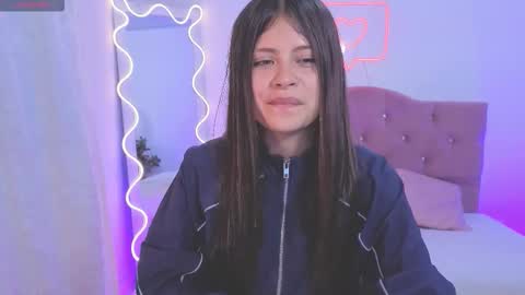 Snapshot of kittystar_tay chatting on September 2025 11:54:01 AM Kitty online show from September 2025 11:54:01 AM