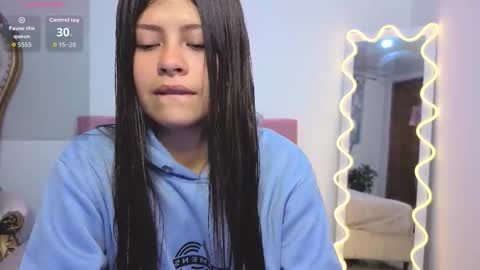 Snapshot of kittystar_tay chatting on October 2025 11:41:02 AM Kitty online show from October 2025 11:41:02 AM