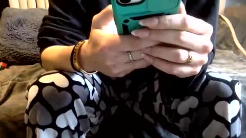 Kitty Sub online show from December 2025 07:53:02 PM