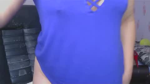 Snapshot of kittyybeauty chatting on March 2025 08:10:02 AM KittyyBeauty online show from March 2025 08:10:02 AM