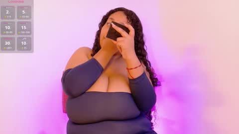 Kitty Hill online show from October 2025 04:36:01 AM