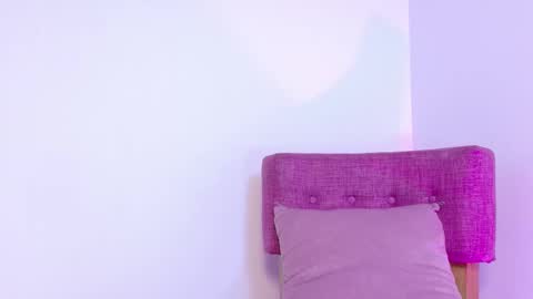 Kitty Hill online show from January 2026 03:21:01 AM