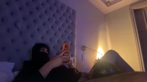 kitycatbaby online show from June 2026 11:54:02 PM