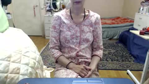 Snapshot of kiuminberry chatting on November 2025 10:23:01 AM KiuminBerry online show from November 2025 10:23:01 AM
