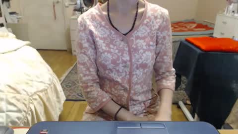Snapshot of kiuminberry chatting on January 2026 02:22:02 PM KiuminBerry online show from January 2026 02:22:02 PM