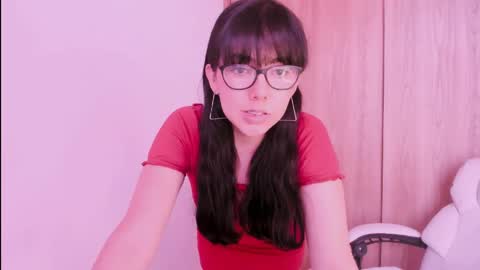 Little piece of fruit online show from April 2026 07:29:01 PM