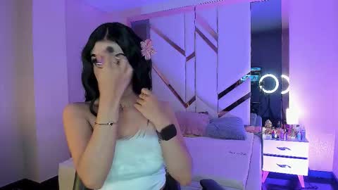 Snapshot of kiwi_lov23 chatting on November 2025 10:29:01 AM Kiwi online show from November 2025 10:29:01 AM