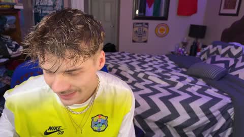 Kyle online show from December 2024 02:22:02 PM