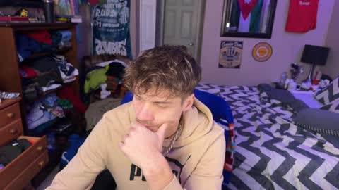 Kyle online show from January 2025 02:52:02 PM