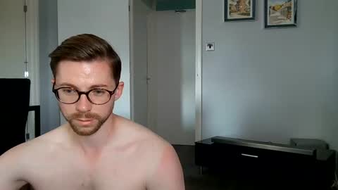 kkezzy online show from June 2026 03:27:01 PM