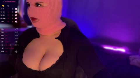 kkkittenkitty online show from April 2026 08:34:02 AM