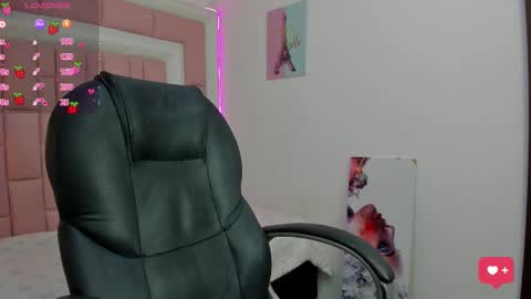 Klaret online show from November 2025 12:59:02 PM