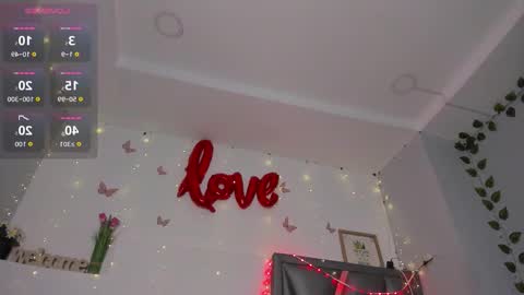 klariz09 online show from March 2026 07:44:01 PM