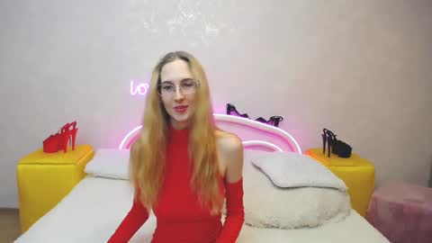 Klary online show from March 2025 02:21:01 PM