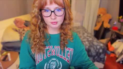 Snapshot of klementinagirl chatting on October 2025 09:01:01 PM Klementinafanslyklementina6661 online show from October 2025 09:01:01 PM