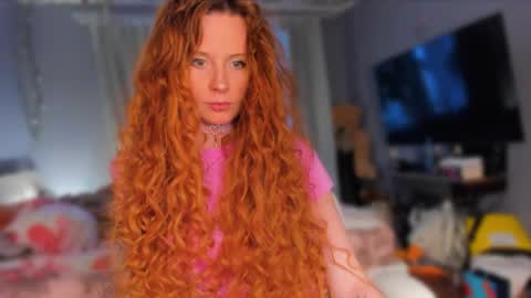 Snapshot of klementinagirl chatting on May 2026 06:14:01 PM Klementinafanslyklementina6661 online show from May 2026 06:14:01 PM