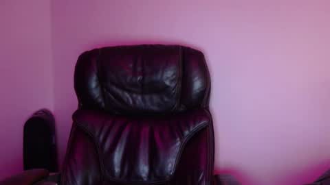 Snapshot of kleokills chatting on January 2025 08:37:01 PM kleokills online show from January 2025 08:37:01 PM