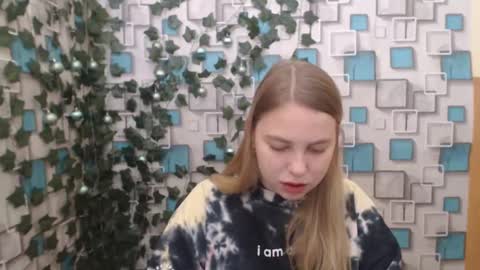 Snapshot of klerkarina chatting on December 2024 06:02:02 AM klerkarina online show from December 2024 06:02:02 AM