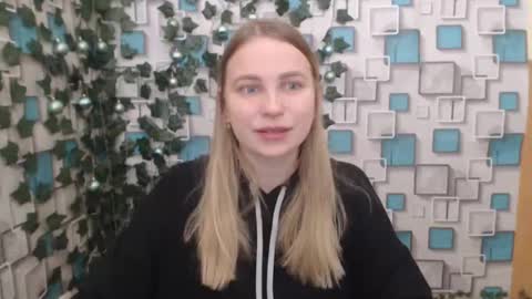 Snapshot of klerkarina chatting on December 2024 07:58:02 AM klerkarina online show from December 2024 07:58:02 AM