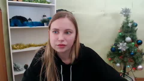 Snapshot of klerkarina chatting on December 2024 09:11:02 AM klerkarina online show from December 2024 09:11:02 AM