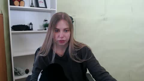 Snapshot of klerkarina chatting on February 2025 12:01:02 PM klerkarina online show from February 2025 12:01:02 PM