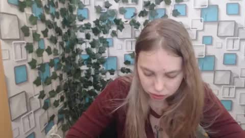 Snapshot of klerkarina chatting on March 2025 05:40:02 AM klerkarina online show from March 2025 05:40:02 AM