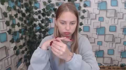 Snapshot of klerkarina chatting on October 2025 05:05:01 AM klerkarina online show from October 2025 05:05:01 AM