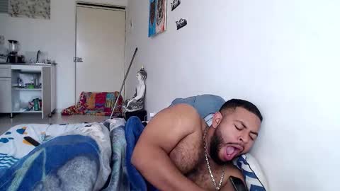 kleyton online show from October 2025 04:05:02 PM