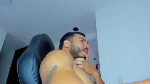 klinsmannwalton online show from November 2025 12:18:02 PM