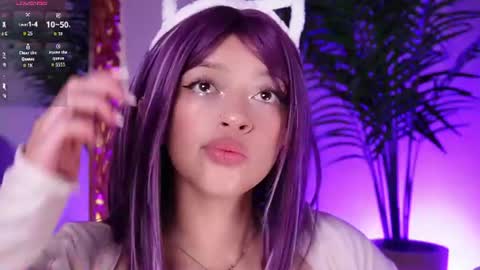 Snapshot of kloe_meow chatting on June 2026 03:47:02 AM Kloe online show from June 2026 03:47:02 AM