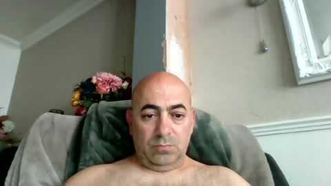 knickerwhipper online show from May 2026 03:07:02 PM