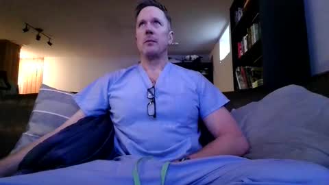 Knight3975 online show from March 2026 03:38:01 PM