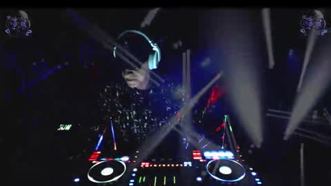 Nico Knight online show from March 2026 03:24:02 AM