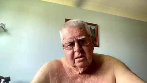 Aussiedude online show from December 2024 04:15:02 AM