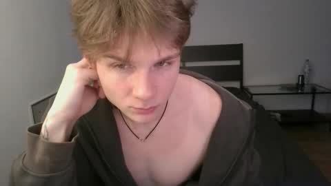 Adam online show from November 2025 10:19:01 PM