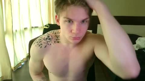 Snapshot of knotsiemens chatting on June 2026 07:20:01 AM Adam online show from June 2026 07:20:01 AM