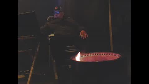 Snapshot of knuta1967 chatting on October 2025 09:59:02 PM Noname online show from October 2025 09:59:02 PM