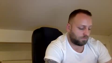 hugo online show from December 2025 01:36:01 AM