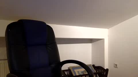 hugo online show from March 2026 06:03:01 PM