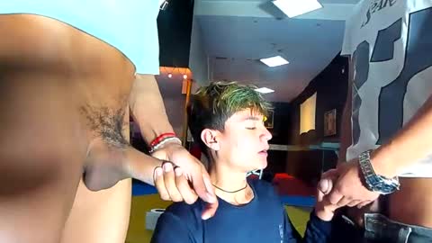 Snapshot of kobayaske chatting on January 2025 05:24:01 PM kobayaske online show from January 2025 05:24:01 PM