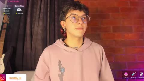 Koddy Independent model online show from October 2025 12:42:02 AM