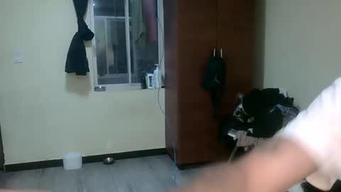 Snapshot of koiseraphin chatting on February 2026 06:48:01 PM Jacob and Victoria online show from February 2026 06:48:01 PM