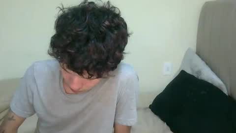 Snapshot of koiseraphin chatting on February 2026 04:19:01 AM Jacob and Victoria online show from February 2026 04:19:01 AM