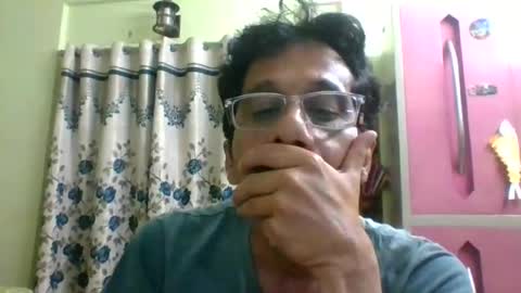 Snapshot of kolflow77 chatting on June 2026 12:33:01 PM kolflow77 online show from June 2026 12:33:01 PM