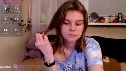 Snapshot of komorebbi chatting on November 2025 08:07:01 PM Marta online show from November 2025 08:07:01 PM